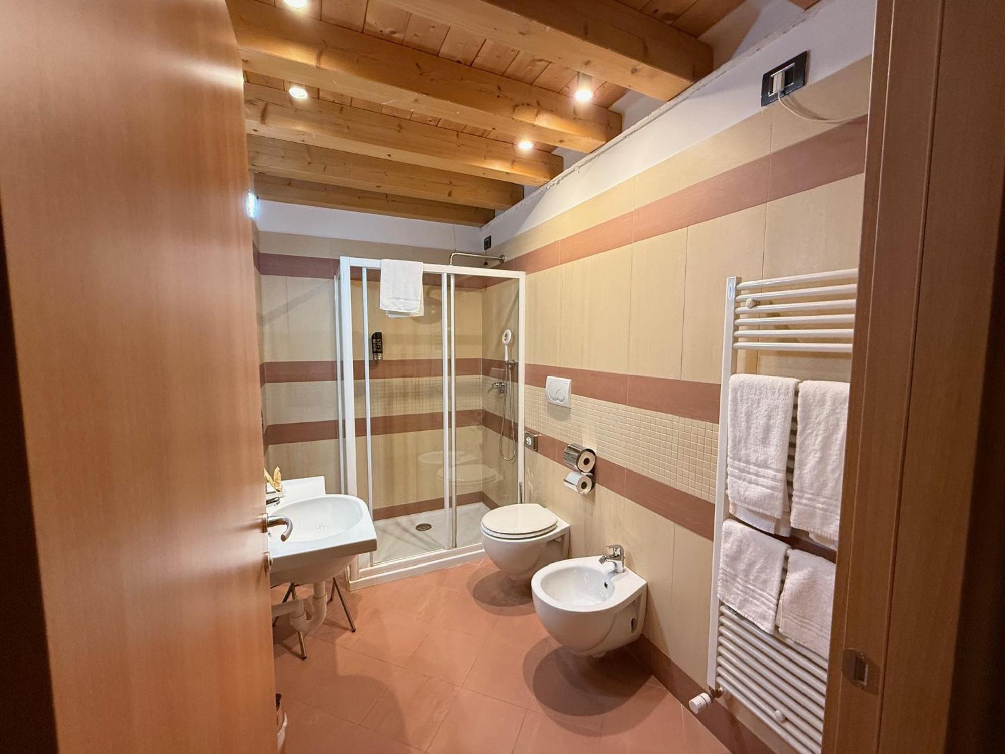 Marco Polo Hotell Vittorio Veneto Exteriör bild