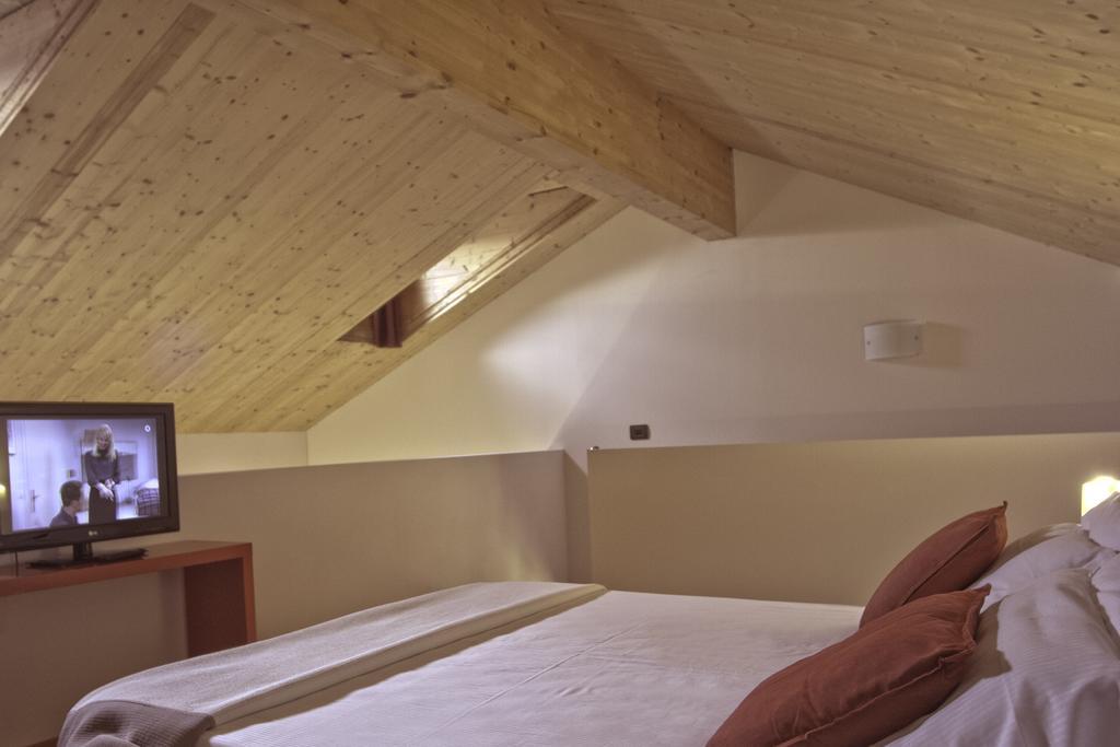 Marco Polo Hotell Vittorio Veneto Exteriör bild