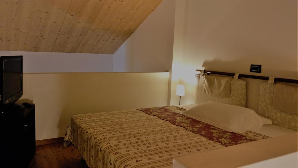 Marco Polo Hotell Vittorio Veneto Exteriör bild