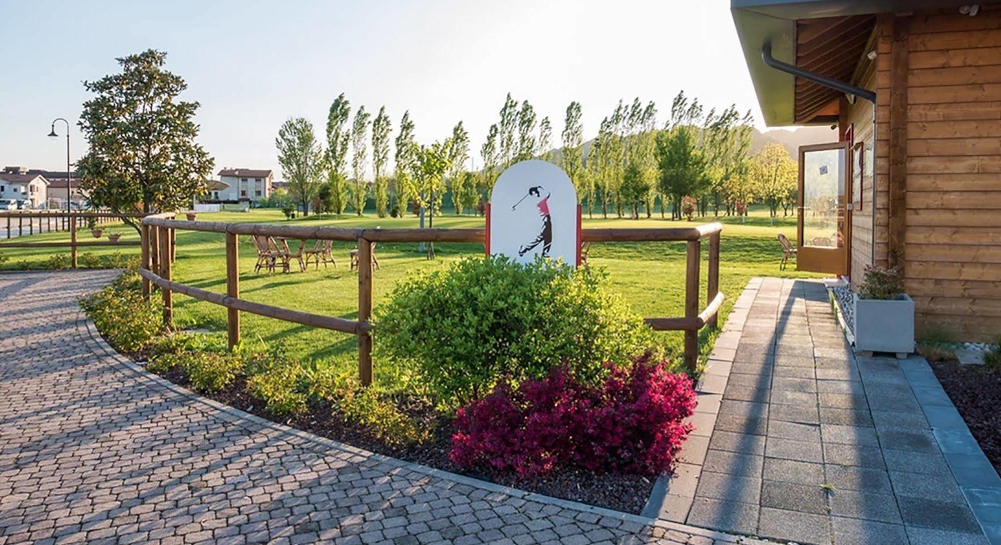 Marco Polo Hotell Vittorio Veneto Exteriör bild